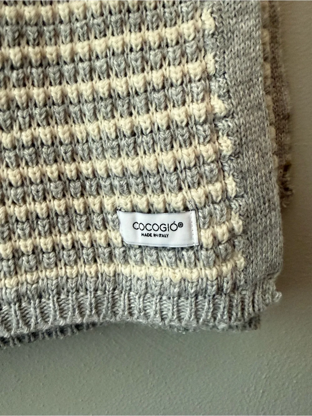 COCOGIO Gray, blue, & White Knit Throw Blanket